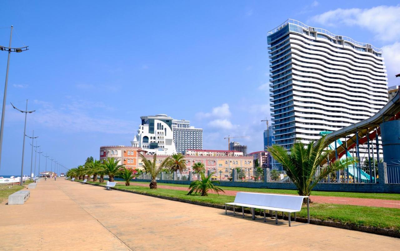 Ferienwohnung I Like Batumi Exterior foto
